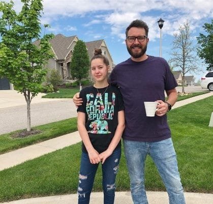 Image of a social media celebrity, Peyton Coffee and her father