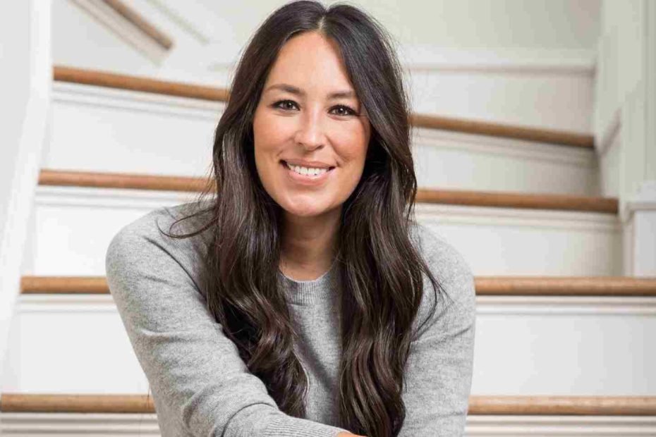 New York Times bestselling author, Joanna Gaines
