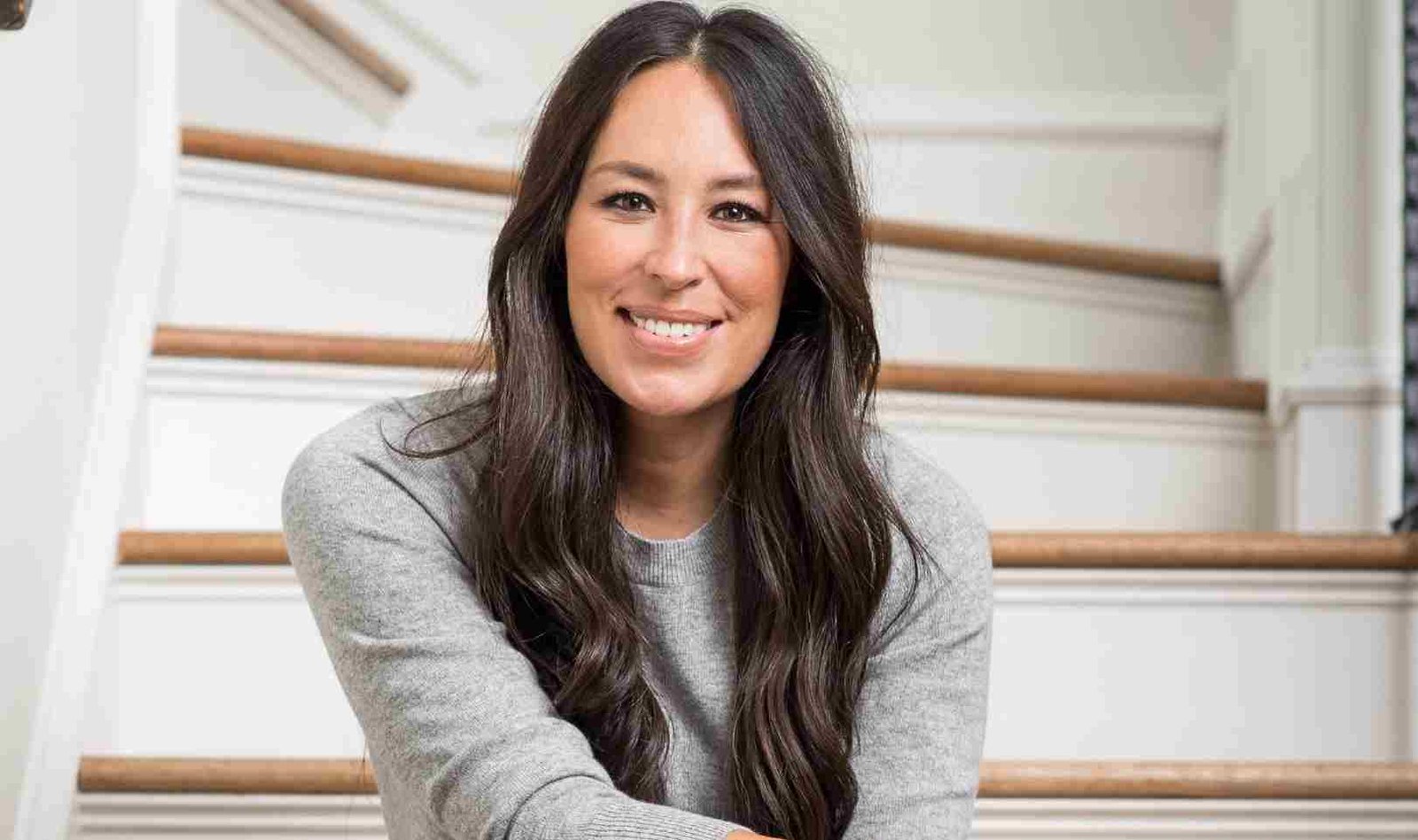 New York Times bestselling author, Joanna Gaines