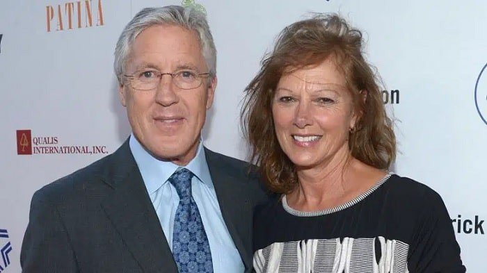 Pete Carroll living blissful life with his wife, Glena Goranson