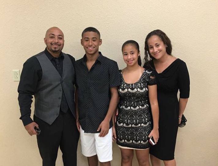 Jaden Newman with her brother and parents