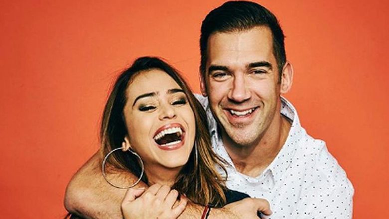 Lewis Howes smiling with his ex-girlfriend, Yanet Garcia